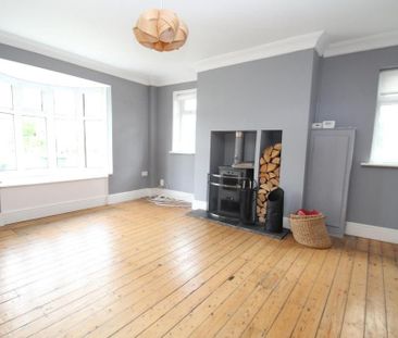 4 bedroom bungalow to rent - Photo 4