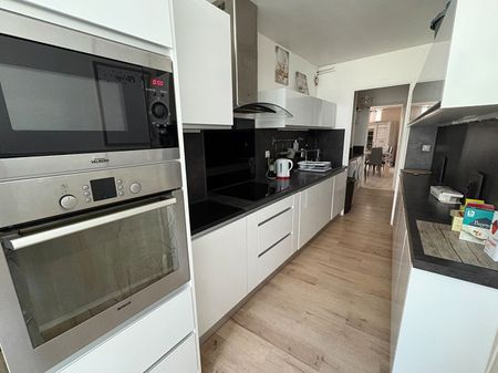 Apartment - Photo 4