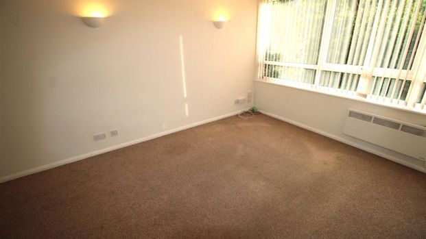 St. Botolphs Road, Worthing - Photo 1