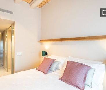 4 room luxury Flat for rent in Barcelona, Spain - Photo 2