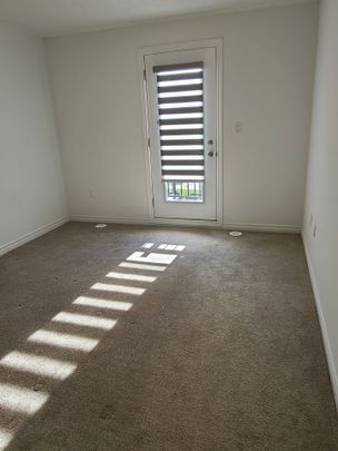 For Lease - 5 Springdale Avenue, Caledon, Ontario - Photo 1