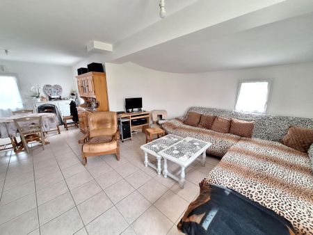 Location Maison 4 pièces 81m² ST MATHURIN 85150 - Photo 3