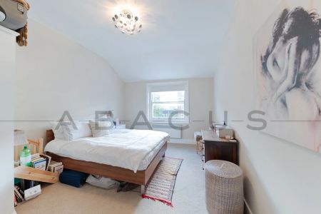 1 Bedroom Flat - Photo 2