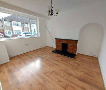 3 bedroom end of terrace house to rent - Photo 6