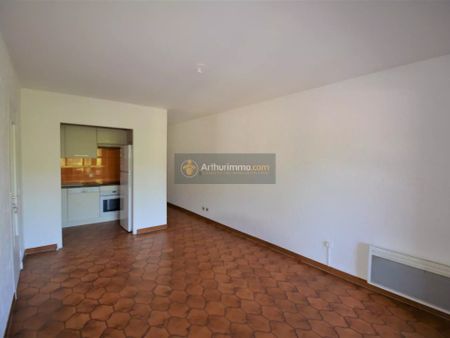 Location Appartement 2 pièces 47 m2 à Saint-Aygulf - Photo 3