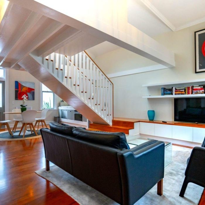 Exquisite 2 bedroom heritage cottage tucked away in the heart of Cuba St - Photo 1