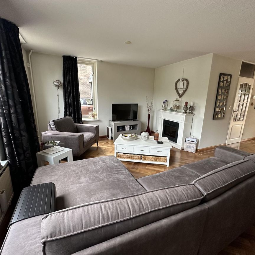 Huis te huur: Elgarstraat 32 3335 DA Zwijndrecht - Foto 1