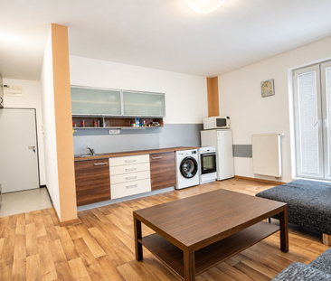 Na prenájom 2-izbový byt, 47 m², klimatizovaný, Odborárska ul., BA III - Photo 5