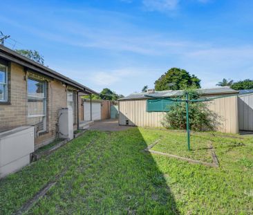 Neat & Inviting Home Perfect for Families in Coolaroo - Photo 6