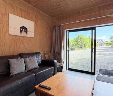 Fusnished 1 Bedroom, 1 Bathroom | Okitu - Photo 3