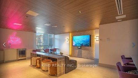 For Lease - 600 North Service Road Unit# 306, Hamilton, Ontario - Photo 2