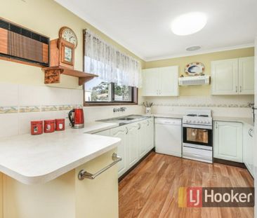 34 Duff Street, Cranbourne VIC - Photo 4