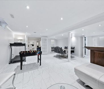 For Lease - 76 Blackburn Drive, Brantford, Ontario - Photo 6