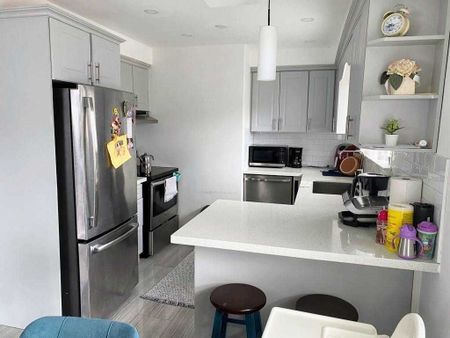 For Lease - 23 Dalcourt Drive, Toronto, Ontario - Photo 3