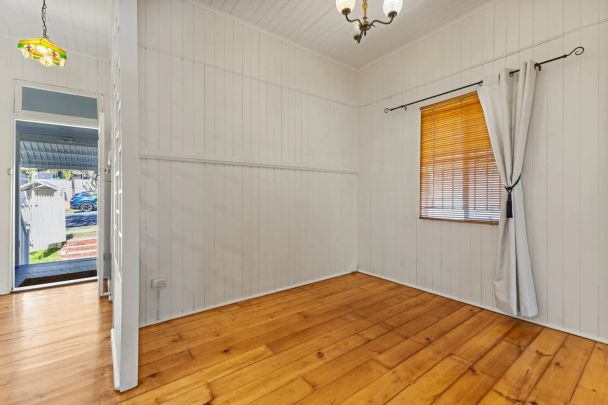 Charming Home in Excellent Newmarket Location - Photo 1