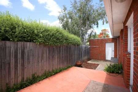 2/1 Asquith Street, Kew - Photo 5