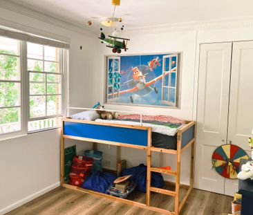 Delightful Family Home in Desirable South Turramurra Location! - Photo 2