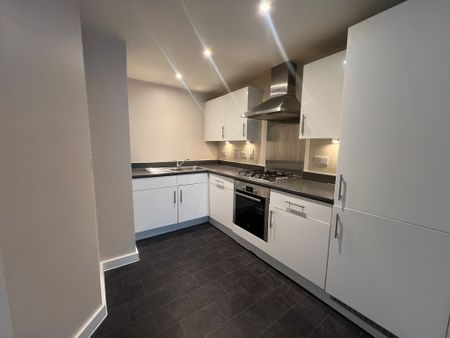 Brecon House, Taywood Road, Northolt, UB5 6GU - Photo 4