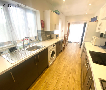 1 bedroom in a house share to rent - Photo 3