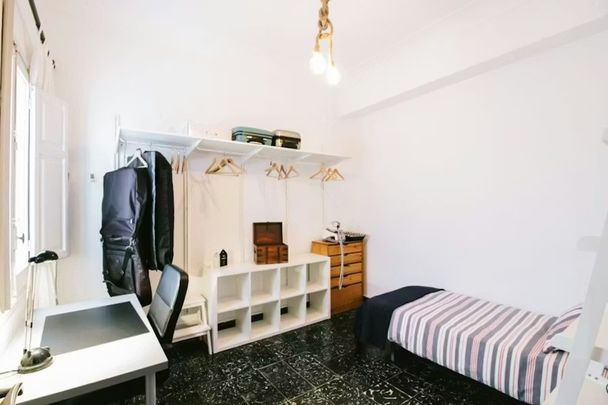 Carrer del Doctor Zamenhof, Valencia, Valencian Community 46008 - Photo 1