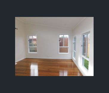 1/39 Aylesbury Crescent, Gladstone Park - FOR LEASE - Photo 3