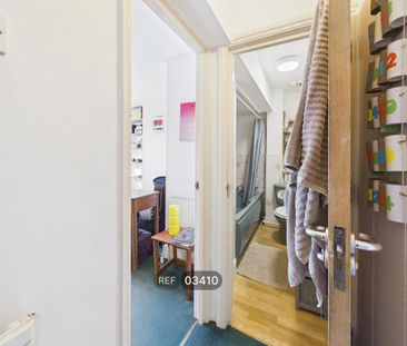 1 bedroom flat to rent - Photo 6