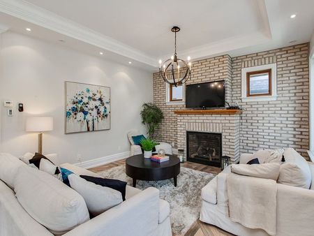 For Lease - 441 Oriole Parkway, Toronto, Ontario - Photo 3