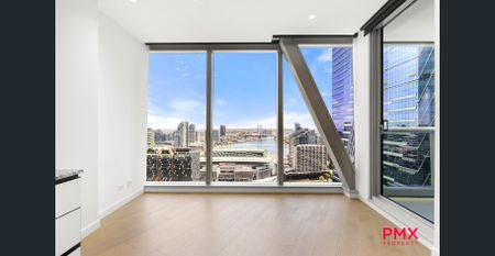 Stunning apartment at West Side Place - Photo 2