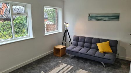 2 bedroom detached bungalow to rent - Photo 3