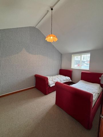 1 bedroom barn to rent - Photo 3