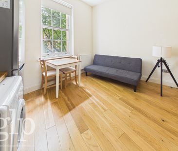 1 Bedroom Apartment, Shaftesbury Avenue, Covent Garden, WC2H - Photo 1