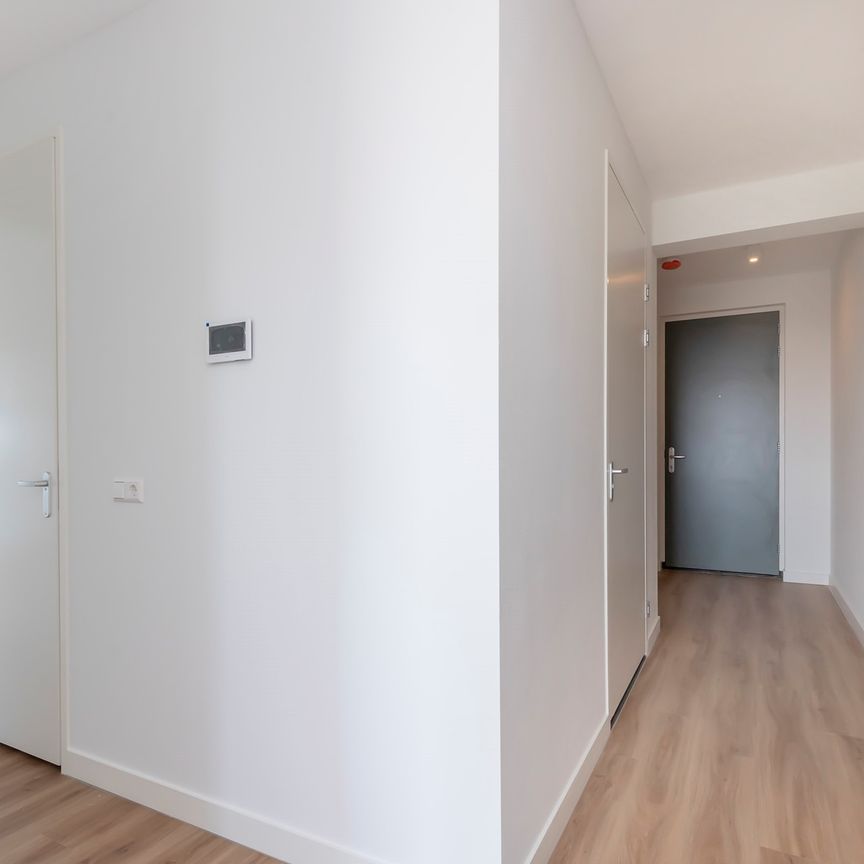 Ndsm-Straat, 1033 NA, Amsterdam - Photo 1