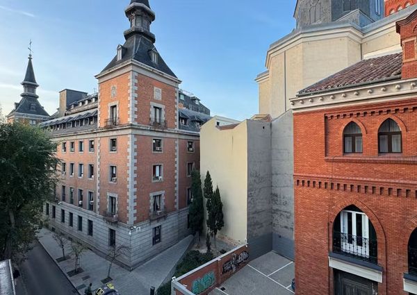 Calle de Concepción Jerónima, Madrid, Community of Madrid 28012