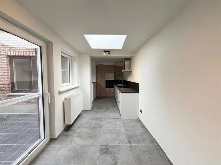 Gerenoveerde woning met drie slaapkamers te Hofstade - Photo 3