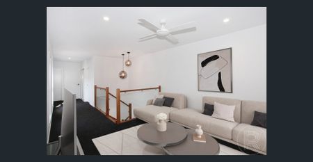 Sunshine Cove Beauty with Parkland Frontage - Photo 4