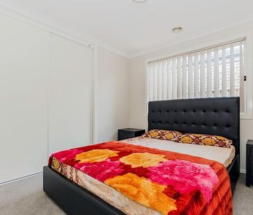 Location, Lifestyle & Love - The Perfect Family Haven! - Photo 6