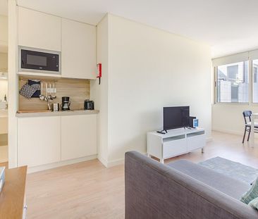 Rua de Gonçalo Cristóvão 250 - Photo 6