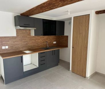 EXCLUSIVITE A LOUER A CHATEAUNEUF DE GADAGNE ENTRE AVIGNON ET L'ISL... - Photo 4