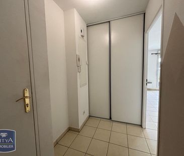 Location Appartement 2 pièces 52m² MAUBEUGE 59600 - Photo 5