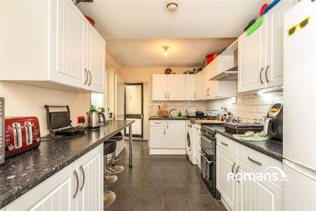 1 bedroom property to rent - Photo 2