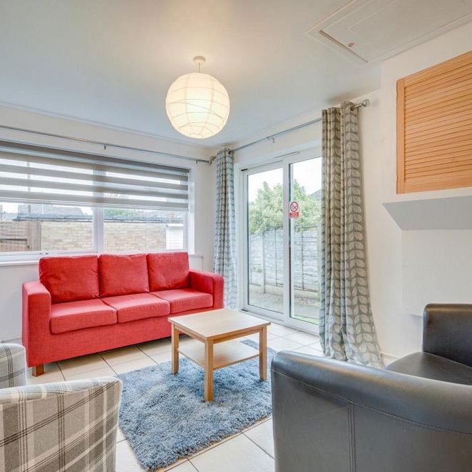 5 bedroom house to rent - Photo 1