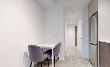 1926 Lake Shore Boulevard W #2715 - Photo 5