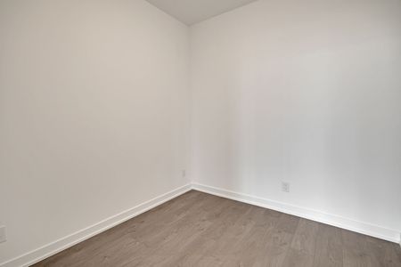 For Lease - 5 Defries Street Unit# 407, Toronto, Ontario - Photo 4