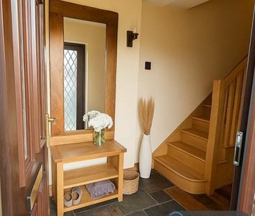 3 bedroom detached house to rent - Photo 3