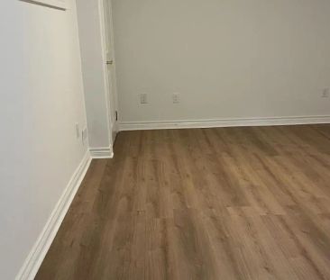 387 CROSBY AVENUE E - Photo 6