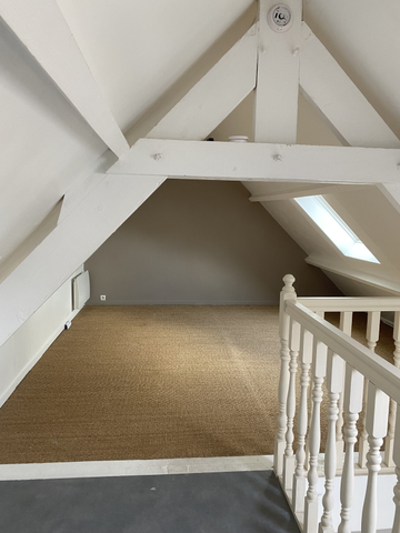 Location Appartement 3 pièces 84m² - Photo 4