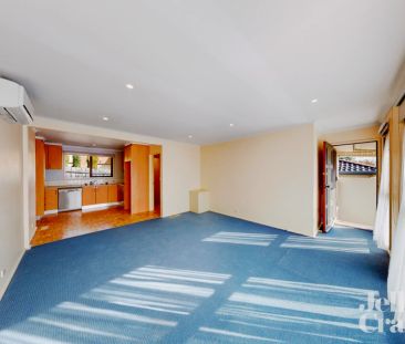 2 Bed, 1 Bath - Photo 2