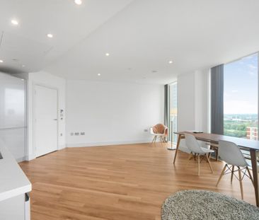 Surrey Quays Road London SE16 - Photo 4