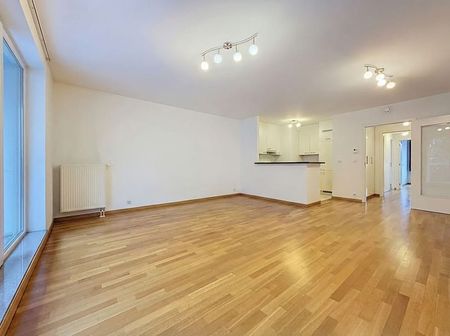 Appartement te huur - Foto 3