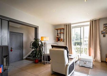 Maison T6 à louer à Cluses - Photo 3